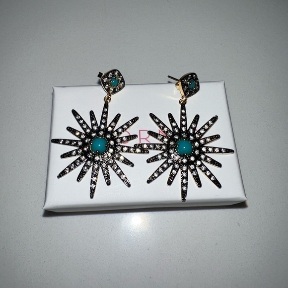 COPY - NEW14K Yellow Gold Plated Turquoise Swarovski Crystal Accented Starburst… - Picture 1 of 6
